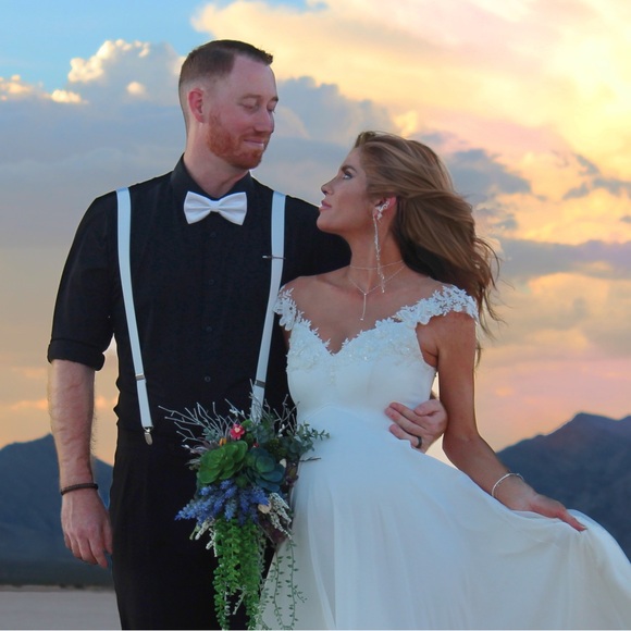 Meet your Posher, Avalon - Picture 1 of 1